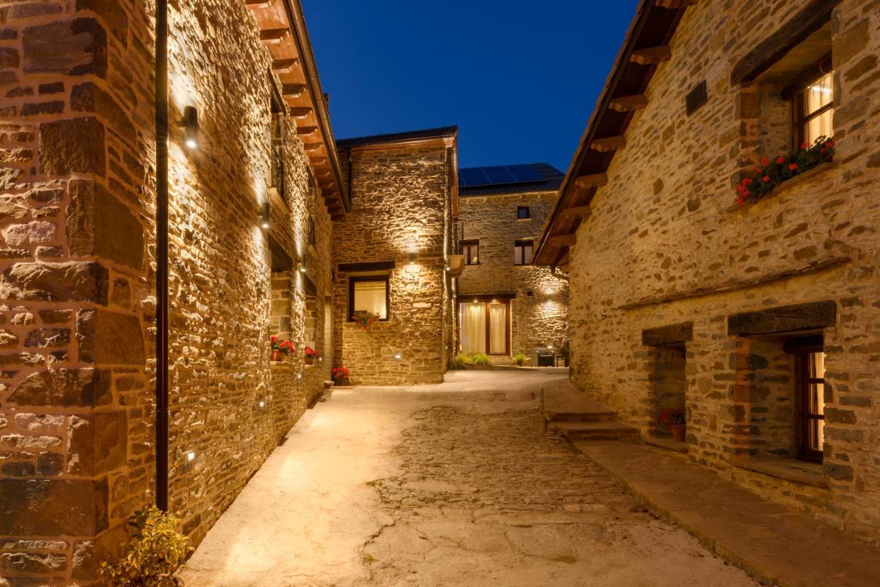 OS ORMOS Casa Rural - Apartamentos - Habitaciones Espuéndolas Exterior foto